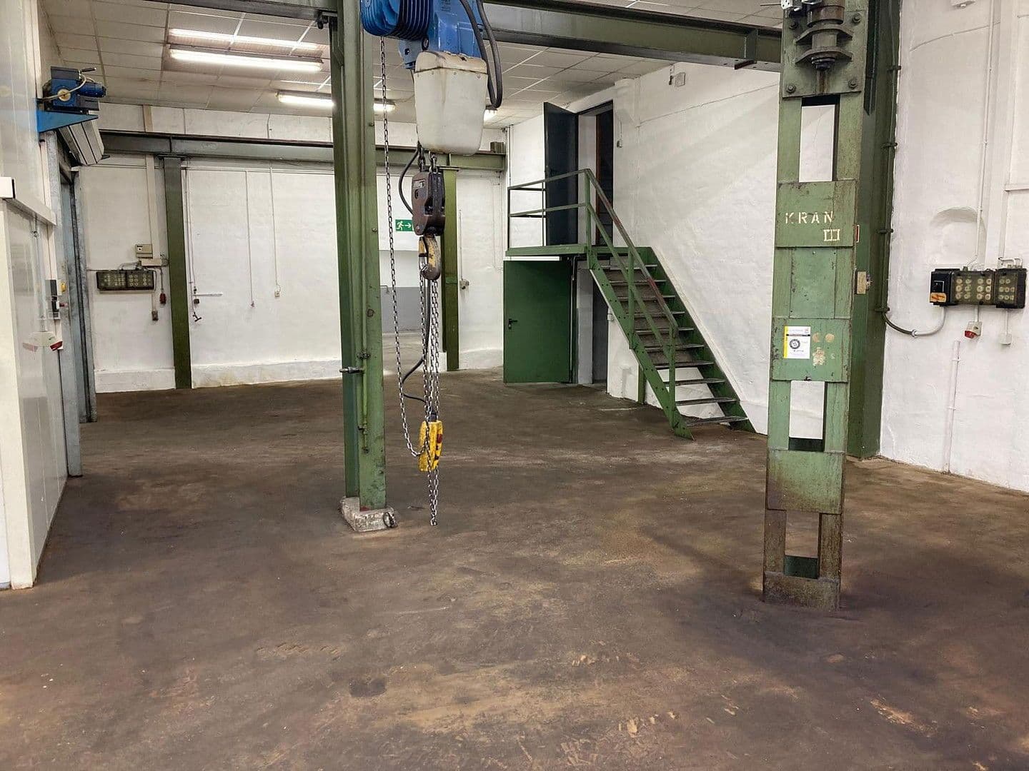 Pronájem nebytového prostoru 1.115 m², Siegen, Severní Porýní-Vestfálsko Pronájem nebytového prostoru 1.115 m², Siegen, Severní Porýní-Vestfálsko