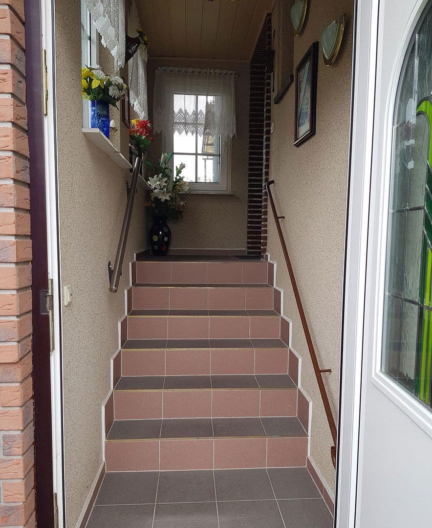 Prodej domu 159 m², pozemek 769 m², Güstrow, Mecklenburg-Vorpommern Prodej domu 159 m², pozemek 769 m², Güstrow, Mecklenburg-Vorpommern