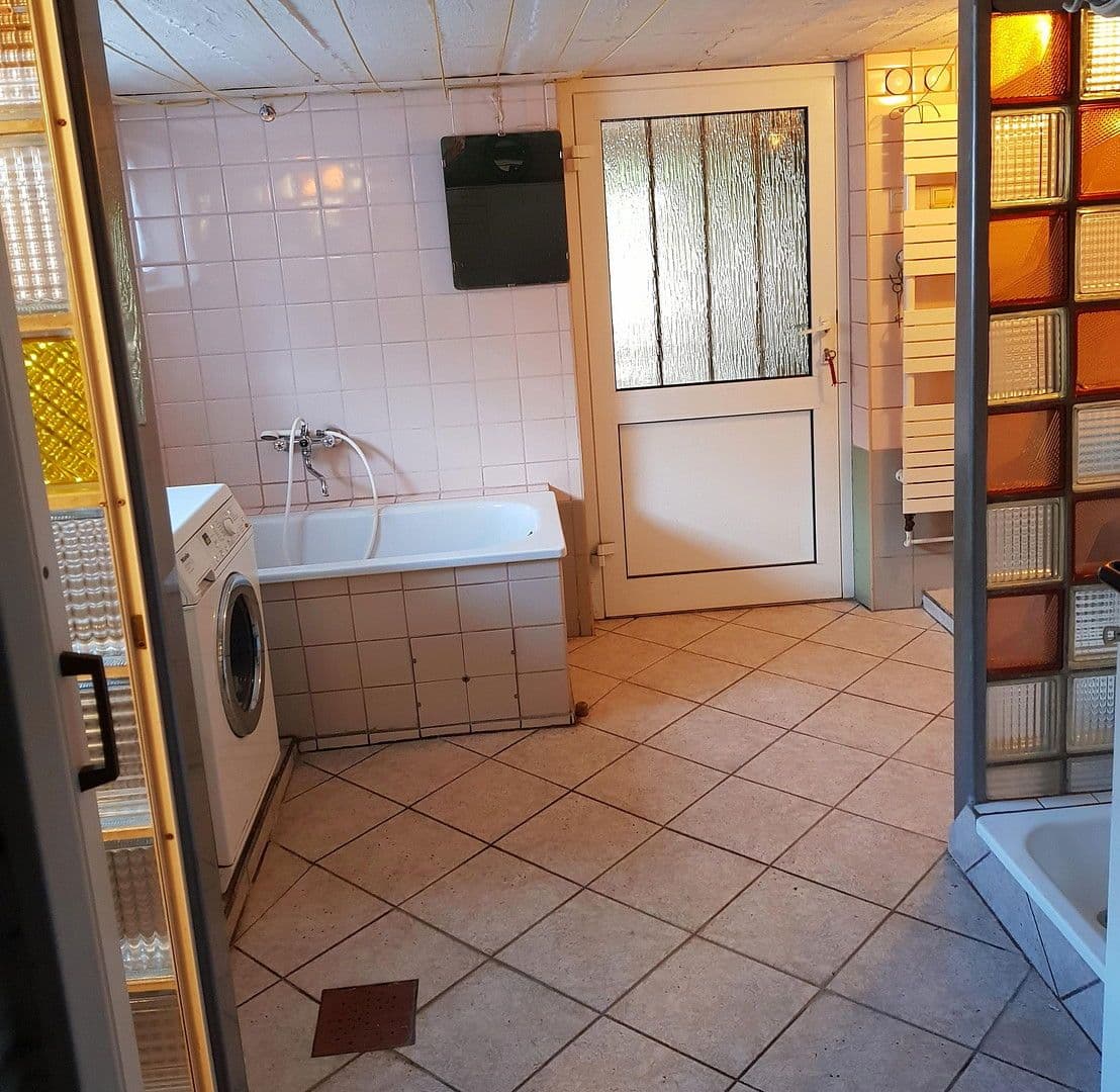 Prodej domu 159 m², pozemek 769 m², Güstrow, Mecklenburg-Vorpommern Prodej domu 159 m², pozemek 769 m², Güstrow, Mecklenburg-Vorpommern