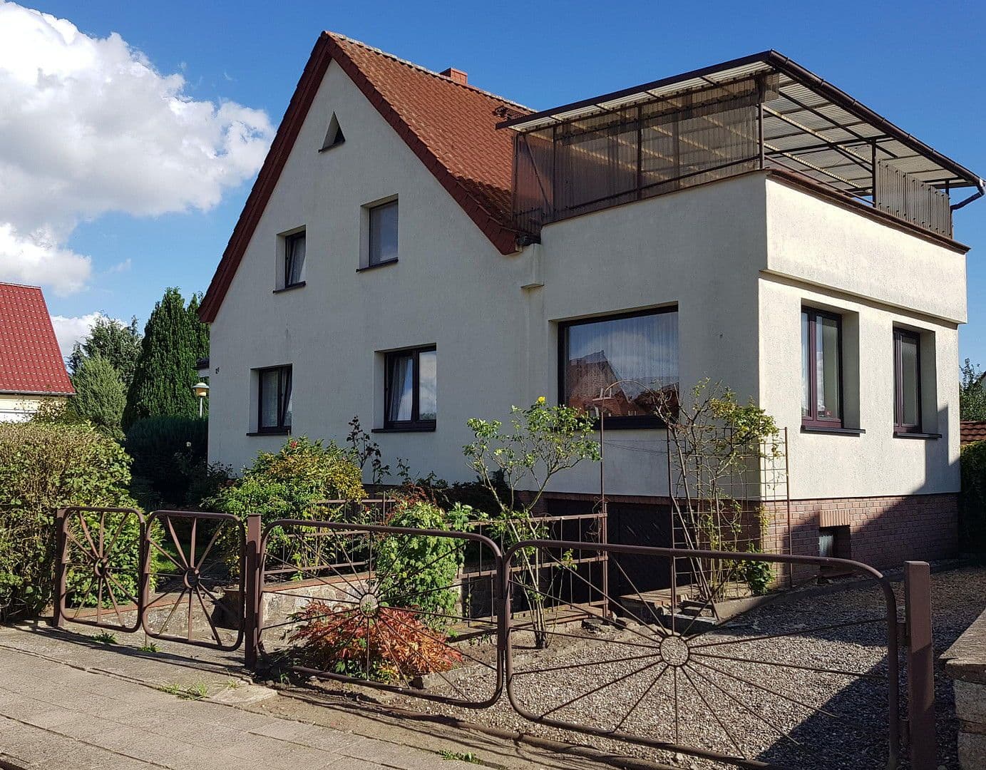 Prodej domu 159 m², pozemek 769 m², Güstrow, Mecklenburg-Vorpommern Prodej domu 159 m², pozemek 769 m², Güstrow, Mecklenburg-Vorpommern