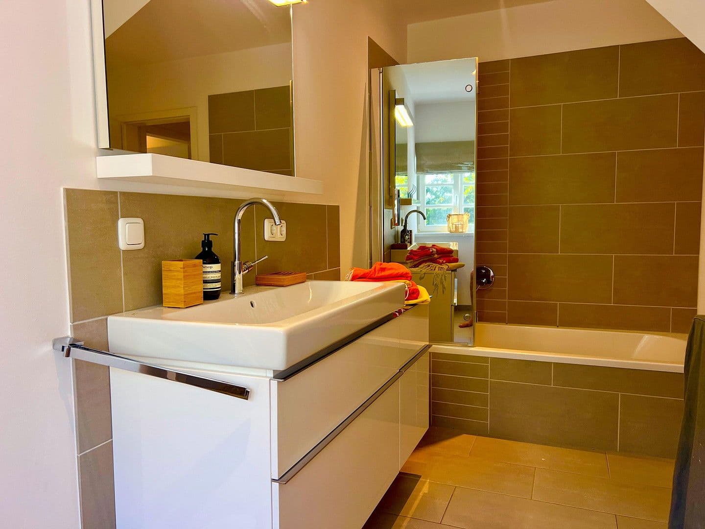 Prodej domu 105 m², pozemek 400 m², Bövergeest 28, Sankt Peter-Ording, Šlesvicko-Holštýnsko Prodej domu 105 m², pozemek 400 m², Bövergeest 28, Sankt Peter-Ording, Šlesvicko-Holštýnsko