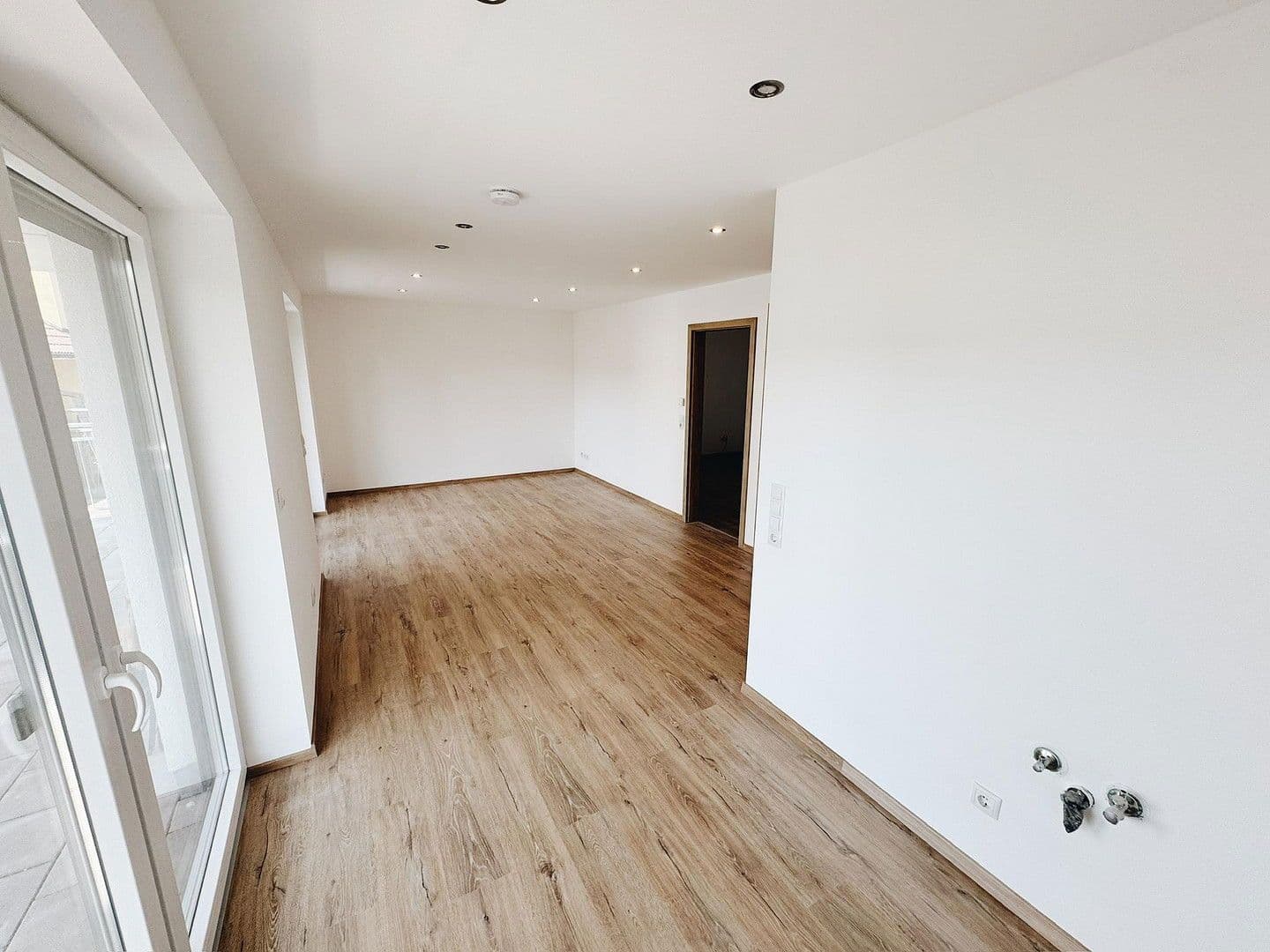 Pronájem bytu 2+1 41 m², Eibelstadt, Bavorsko Pronájem bytu 2+1 41 m², Eibelstadt, Bavorsko
