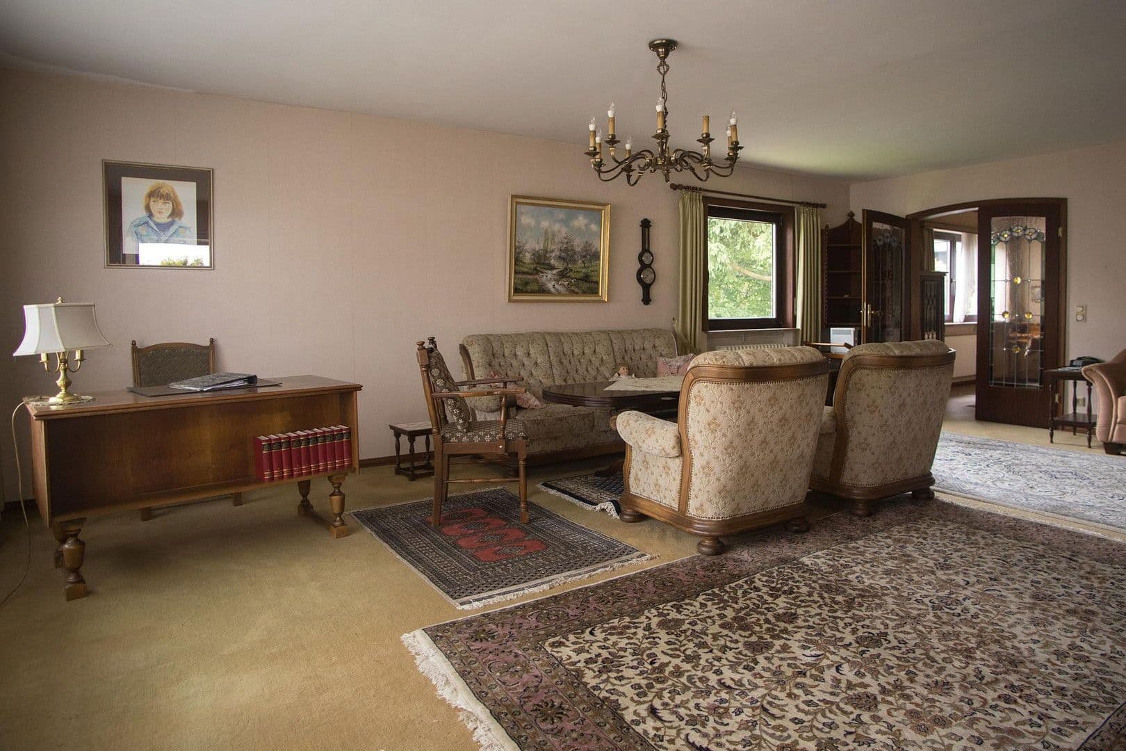 Prodej domu 216 m², pozemek 1.741 m², Babenhausen, Hessen Prodej domu 216 m², pozemek 1.741 m², Babenhausen, Hessen