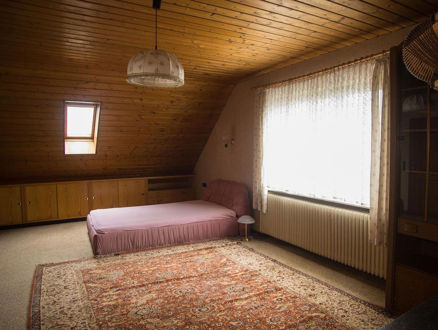 Prodej domu 216 m², pozemek 1.741 m², Babenhausen, Hessen Prodej domu 216 m², pozemek 1.741 m², Babenhausen, Hessen