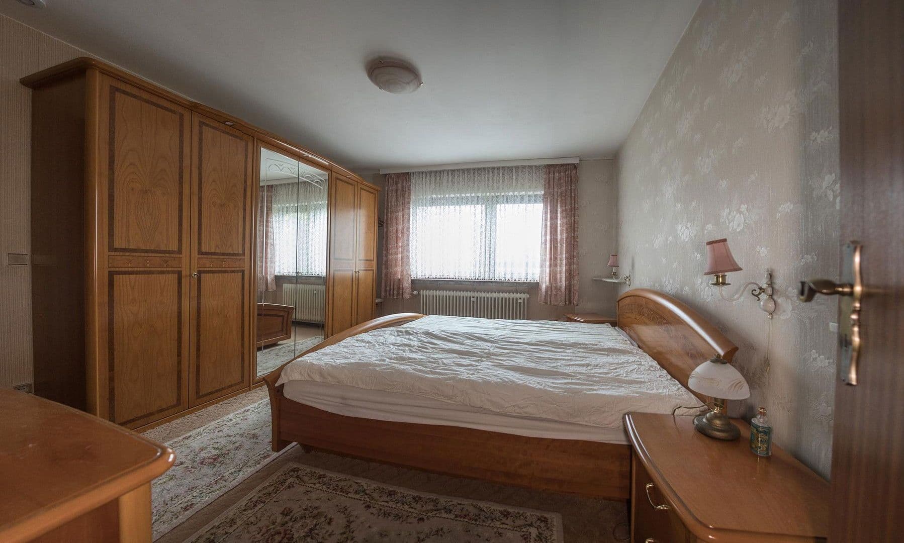 Prodej domu 216 m², pozemek 1.741 m², Babenhausen, Hessen Prodej domu 216 m², pozemek 1.741 m², Babenhausen, Hessen