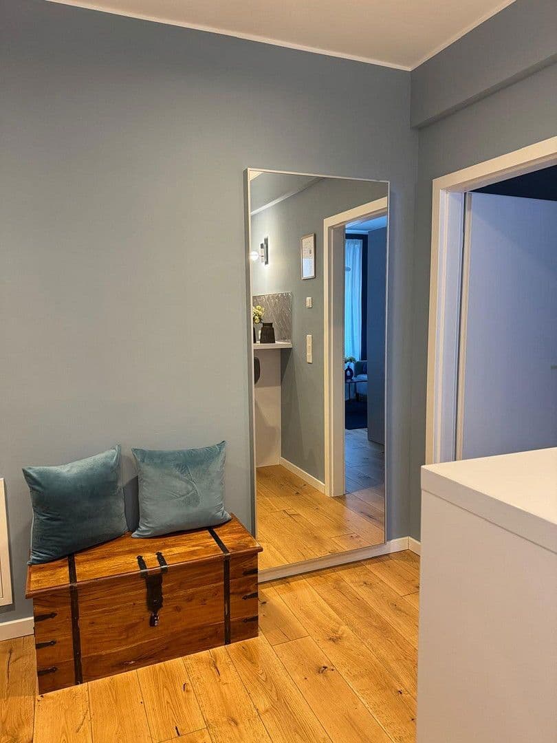 Pronájem bytu 1+1 36 m², Oberbilker Allee 39, Düsseldorf, Severní Porýní-Vestfálsko Pronájem bytu 1+1 36 m², Oberbilker Allee 39, Düsseldorf, Severní Porýní-Vestfálsko