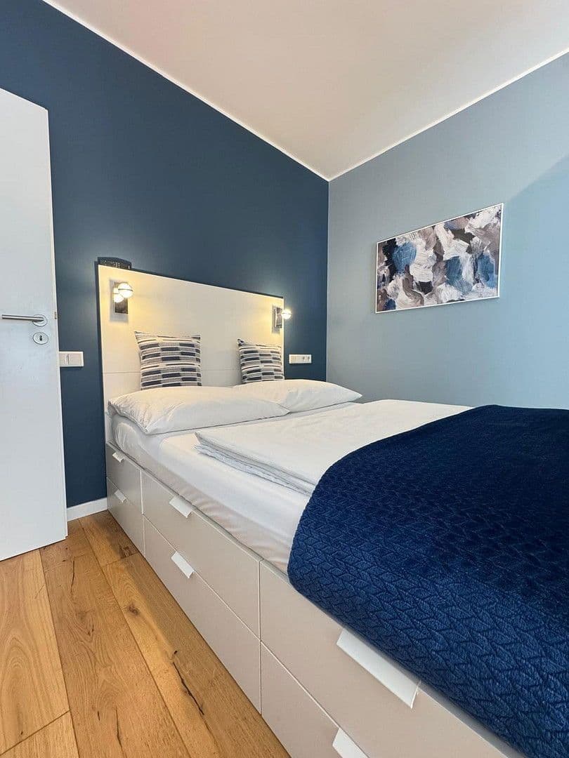 Pronájem bytu 1+1 36 m², Oberbilker Allee 39, Düsseldorf, Severní Porýní-Vestfálsko Pronájem bytu 1+1 36 m², Oberbilker Allee 39, Düsseldorf, Severní Porýní-Vestfálsko