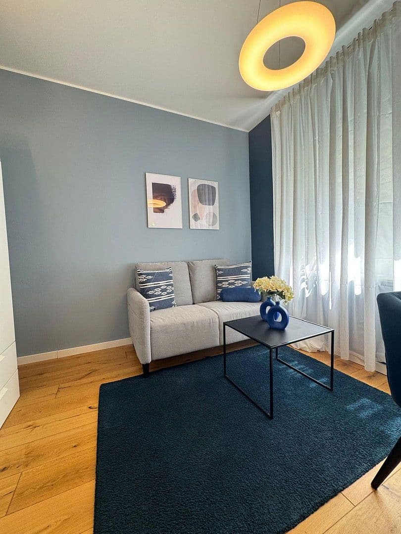 Pronájem bytu 1+1 36 m², Oberbilker Allee 39, Düsseldorf, Severní Porýní-Vestfálsko Pronájem bytu 1+1 36 m², Oberbilker Allee 39, Düsseldorf, Severní Porýní-Vestfálsko