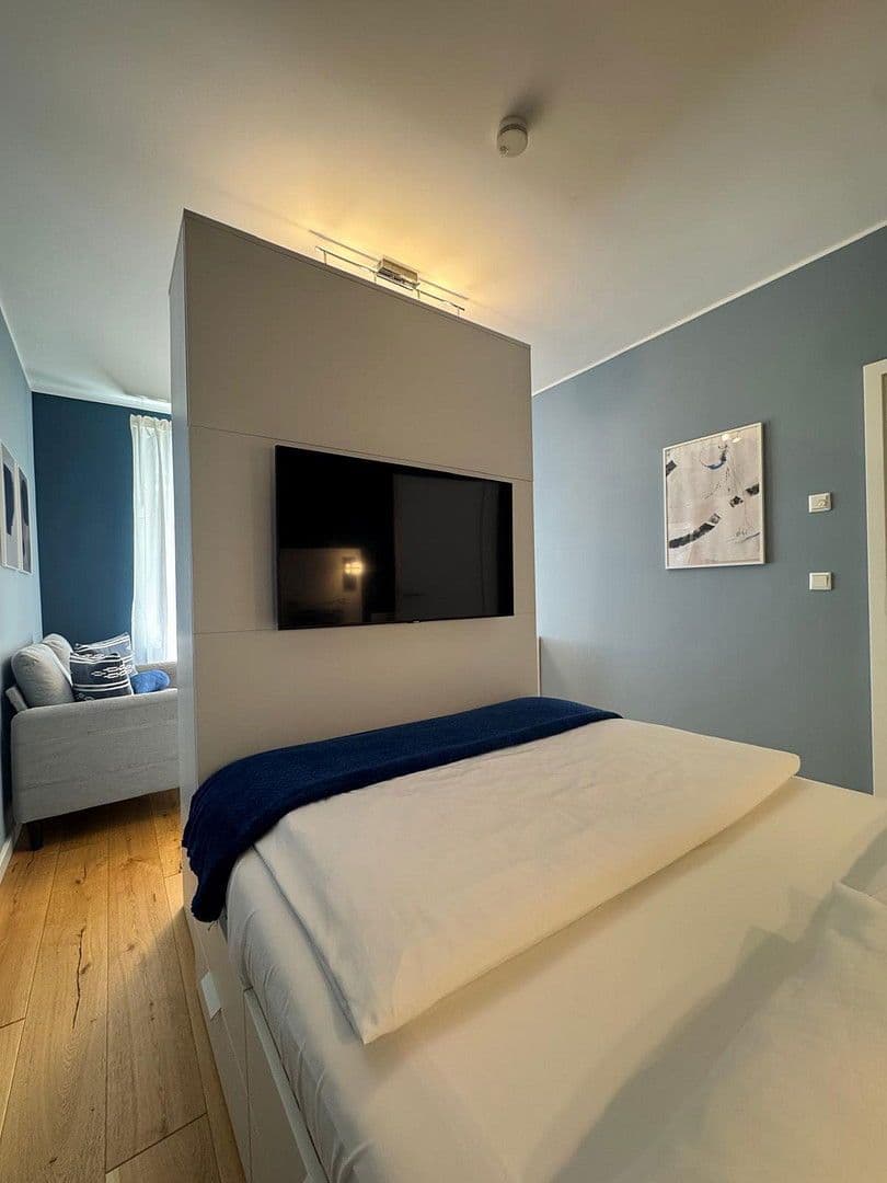 Pronájem bytu 1+1 36 m², Oberbilker Allee 39, Düsseldorf, Severní Porýní-Vestfálsko Pronájem bytu 1+1 36 m², Oberbilker Allee 39, Düsseldorf, Severní Porýní-Vestfálsko