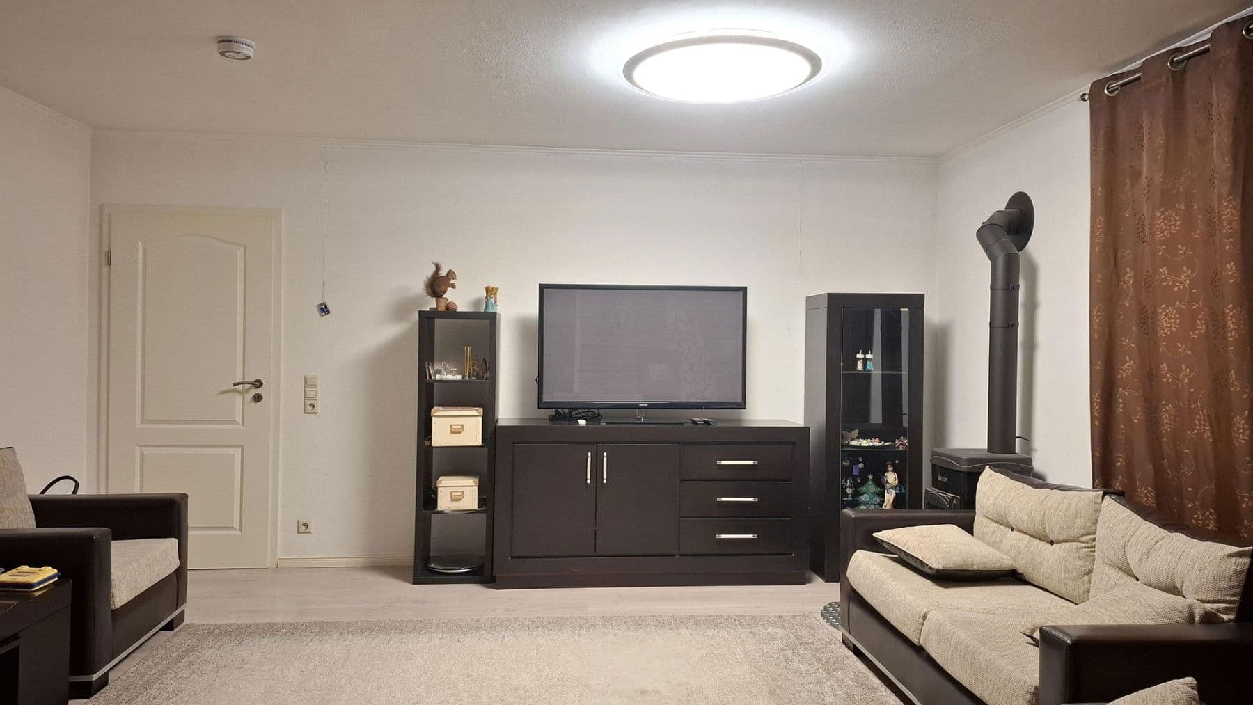 Prodej domu 265 m², pozemek 620 m², Mehlingen, Porýní-Falc Prodej domu 265 m², pozemek 620 m², Mehlingen, Porýní-Falc