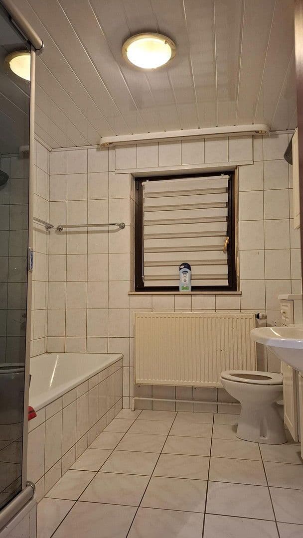 Prodej domu 265 m², pozemek 620 m², Mehlingen, Porýní-Falc Prodej domu 265 m², pozemek 620 m², Mehlingen, Porýní-Falc