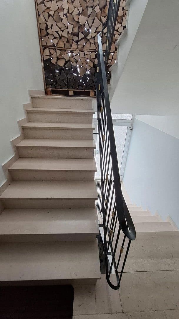 Prodej domu 265 m², pozemek 620 m², Mehlingen, Porýní-Falc Prodej domu 265 m², pozemek 620 m², Mehlingen, Porýní-Falc