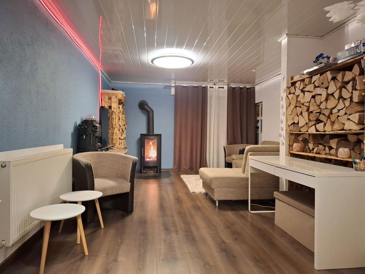 Prodej domu 265 m², pozemek 620 m², Mehlingen, Porýní-Falc Prodej domu 265 m², pozemek 620 m², Mehlingen, Porýní-Falc