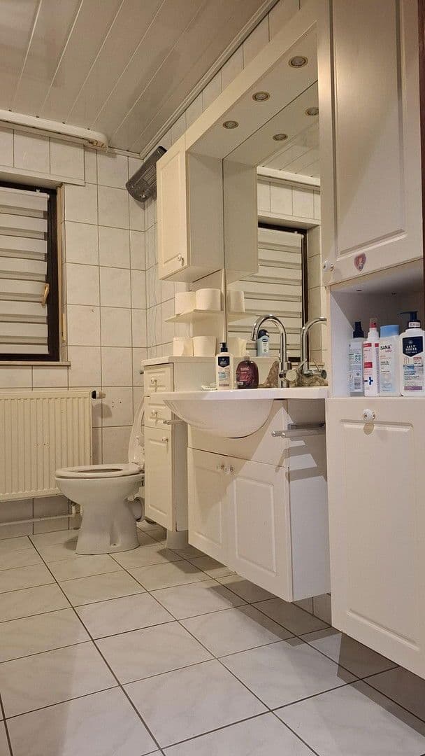 Prodej domu 265 m², pozemek 620 m², Mehlingen, Porýní-Falc Prodej domu 265 m², pozemek 620 m², Mehlingen, Porýní-Falc