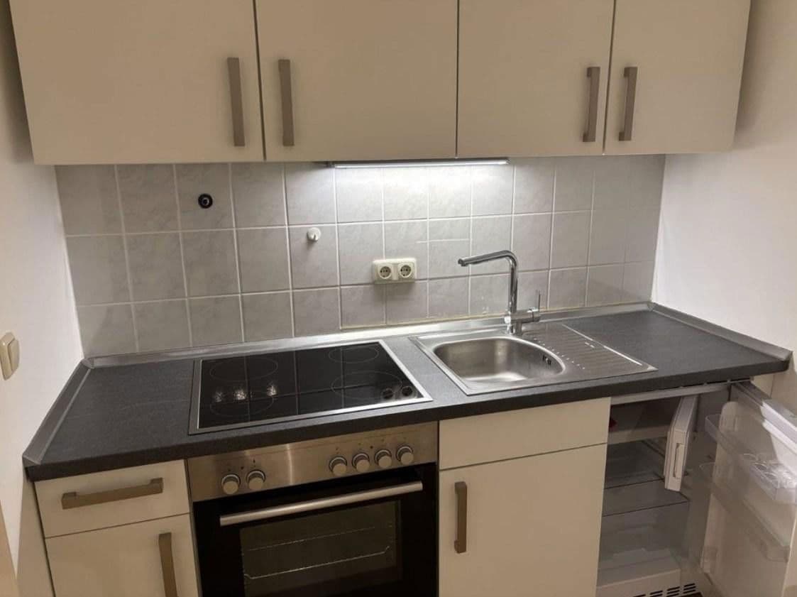 Pronájem bytu 1+1 30 m², Marconistr. 10, Augsburg, Bavorsko Pronájem bytu 1+1 30 m², Marconistr. 10, Augsburg, Bavorsko