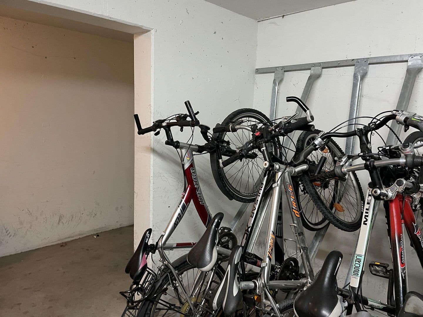 Pronájem bytu 1+1 30 m², Marconistr. 10, Augsburg, Bavorsko Pronájem bytu 1+1 30 m², Marconistr. 10, Augsburg, Bavorsko