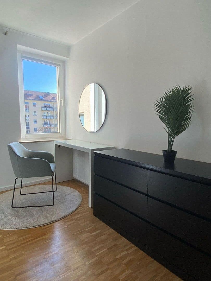 Pronájem bytu 82 m², Ackermannstr 1, München, Bavorsko Pronájem bytu 82 m², Ackermannstr 1, München, Bavorsko