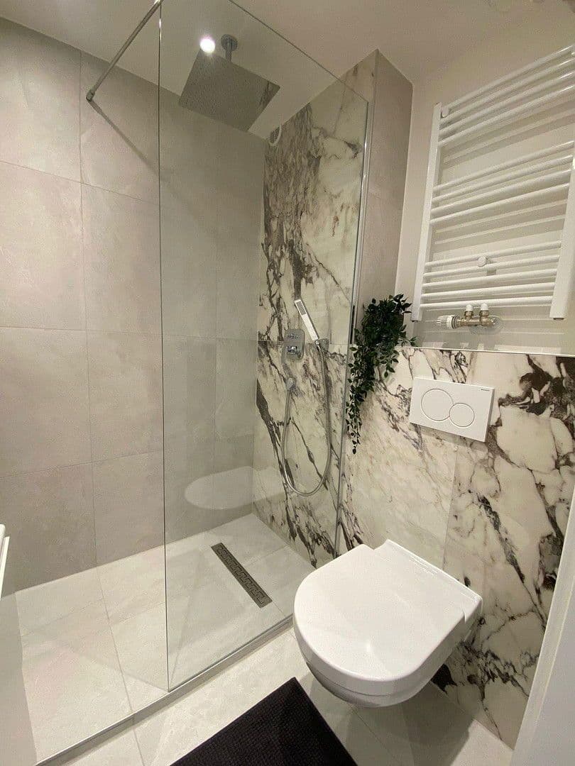 Pronájem bytu 1+1 29 m², Berg-am-Laim-Str. 95, München, Bavorsko Pronájem bytu 1+1 29 m², Berg-am-Laim-Str. 95, München, Bavorsko