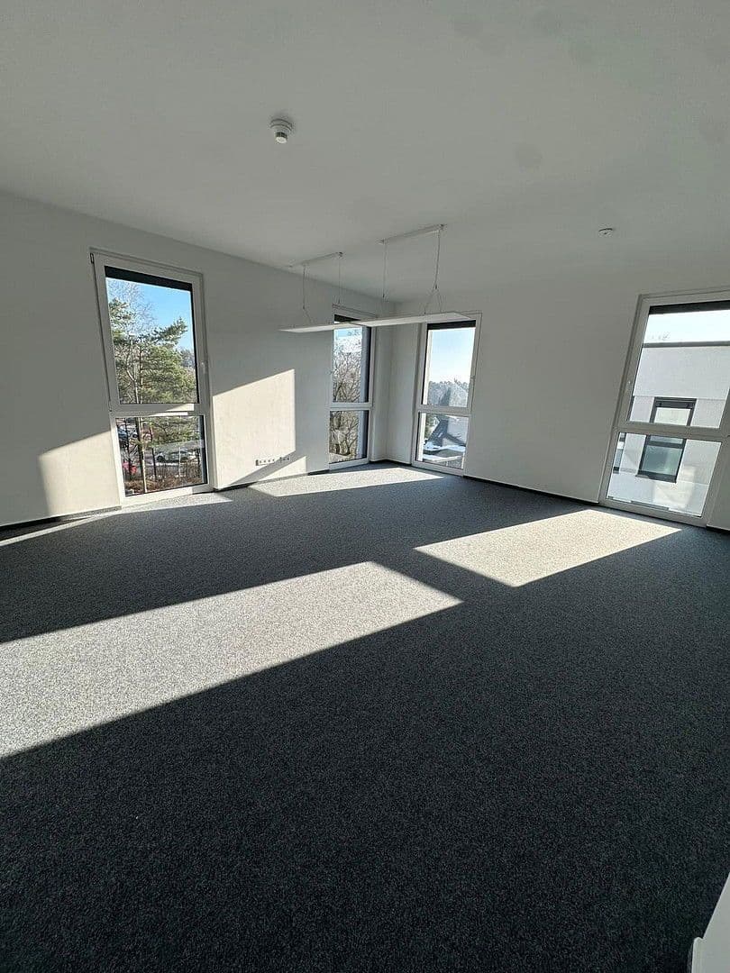 Pronájem kanceláře 300 m², Friedhofstr. 171, Bielefeld, Severní Porýní-Vestfálsko Pronájem kanceláře 300 m², Friedhofstr. 171, Bielefeld, Severní Porýní-Vestfálsko