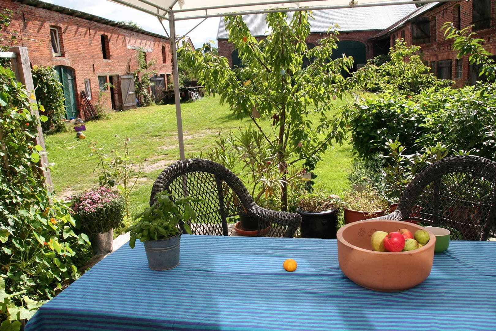 Prodej domu 450 m², pozemek 5.530 m², Grabow, Mecklenburg-Vorpommern Prodej domu 450 m², pozemek 5.530 m², Grabow, Mecklenburg-Vorpommern