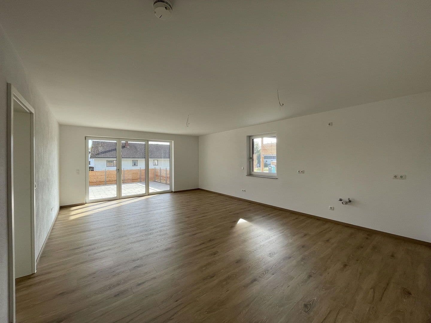 Pronájem bytu 3+1 105 m², Raiffeisenstraße 2c, Bodenkirchen, Bavorsko Pronájem bytu 3+1 105 m², Raiffeisenstraße 2c, Bodenkirchen, Bavorsko