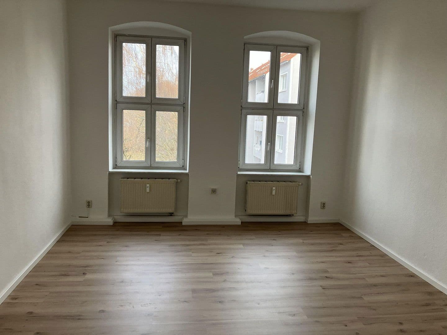 Pronájem bytu 3+1 92 m², Ritterstraße 15, Chemnitz, Sasko Pronájem bytu 3+1 92 m², Ritterstraße 15, Chemnitz, Sasko