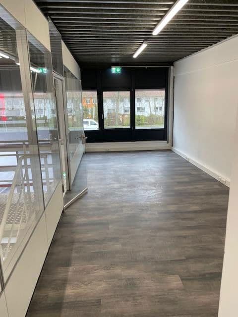 Pronájem nebytového prostoru 1.500 m², Braunschweiger Heerstr. 57, Celle, Dolní Sasko Pronájem nebytového prostoru 1.500 m², Braunschweiger Heerstr. 57, Celle, Dolní Sasko