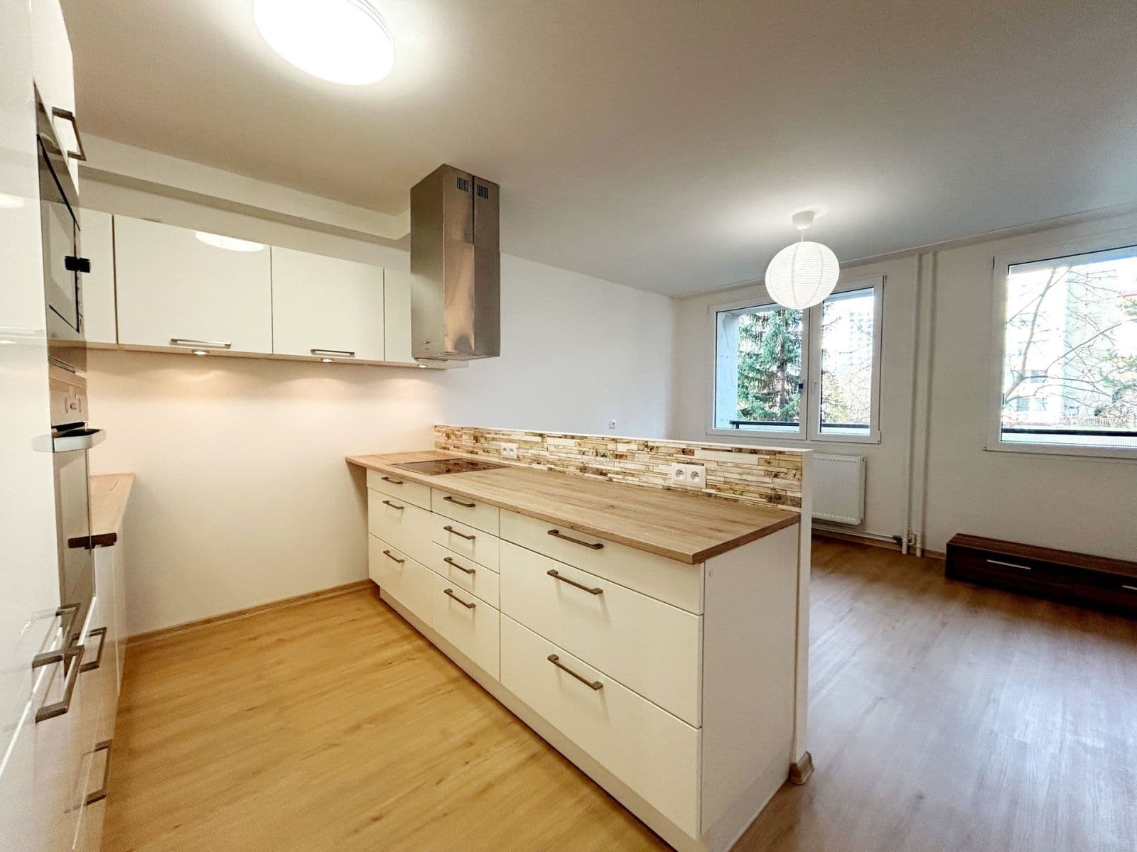 Pronájem bytu 4+kk 84 m², Strašnická, Praha, Praha Pronájem bytu 4+kk 84 m², Strašnická, Praha, Praha
