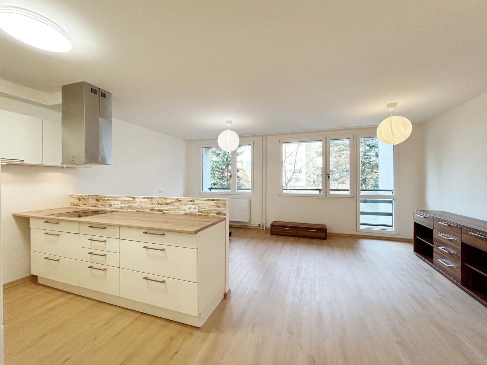 Pronájem bytu 4+kk 84 m², Strašnická, Praha, Praha Pronájem bytu 4+kk 84 m², Strašnická, Praha, Praha