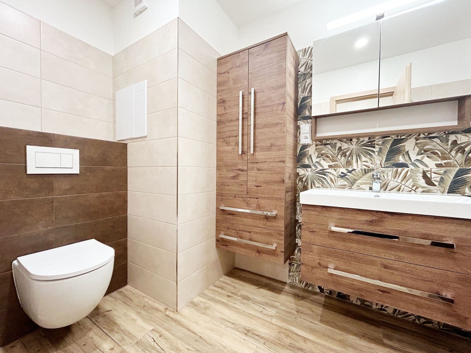 Pronájem bytu 4+kk 84 m², Strašnická, Praha, Praha Pronájem bytu 4+kk 84 m², Strašnická, Praha, Praha