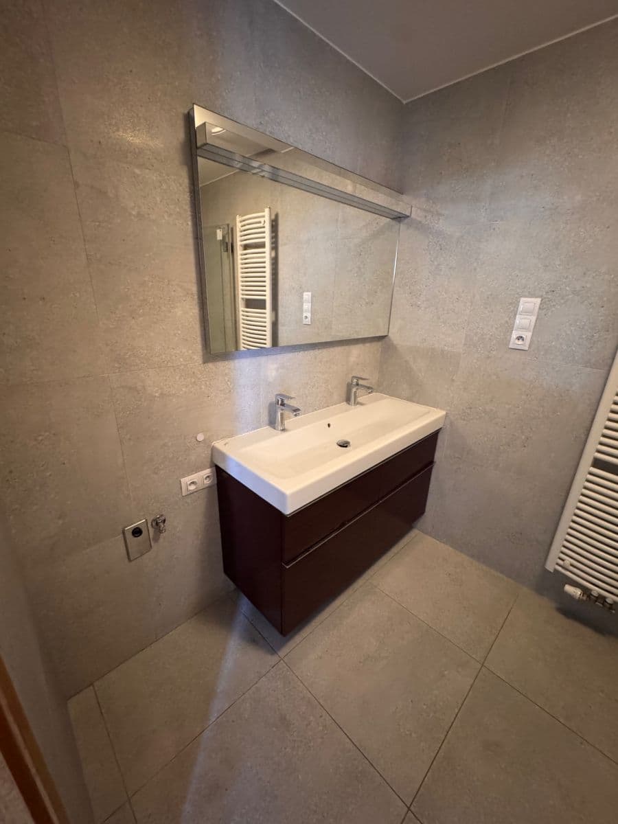 Pronájem bytu 3+kk 83 m², Nademlejnská, Praha, Praha Pronájem bytu 3+kk 83 m², Nademlejnská, Praha, Praha