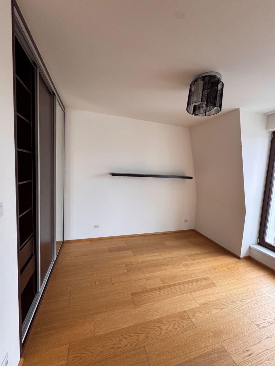 Pronájem bytu 3+kk 83 m², Nademlejnská, Praha, Praha Pronájem bytu 3+kk 83 m², Nademlejnská, Praha, Praha
