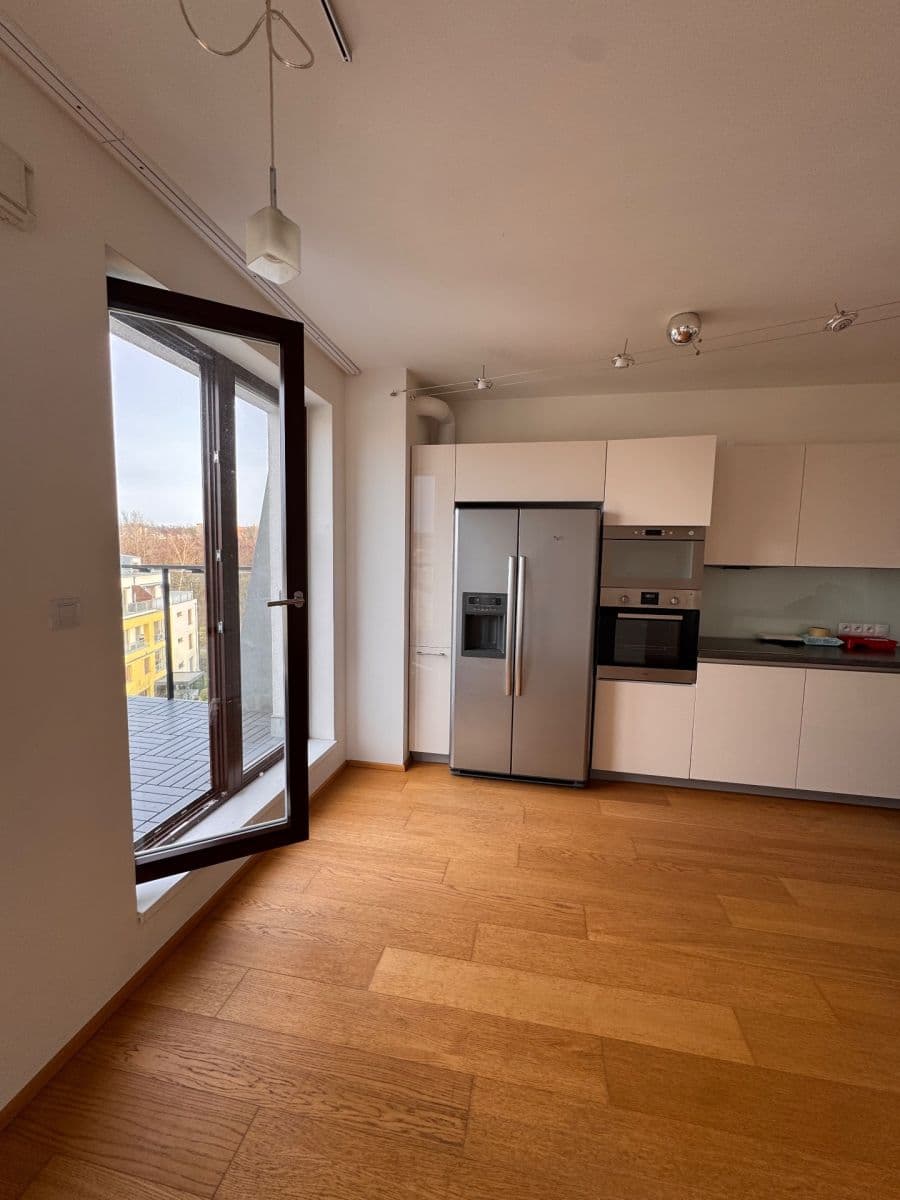 Pronájem bytu 3+kk 83 m², Nademlejnská, Praha, Praha Pronájem bytu 3+kk 83 m², Nademlejnská, Praha, Praha