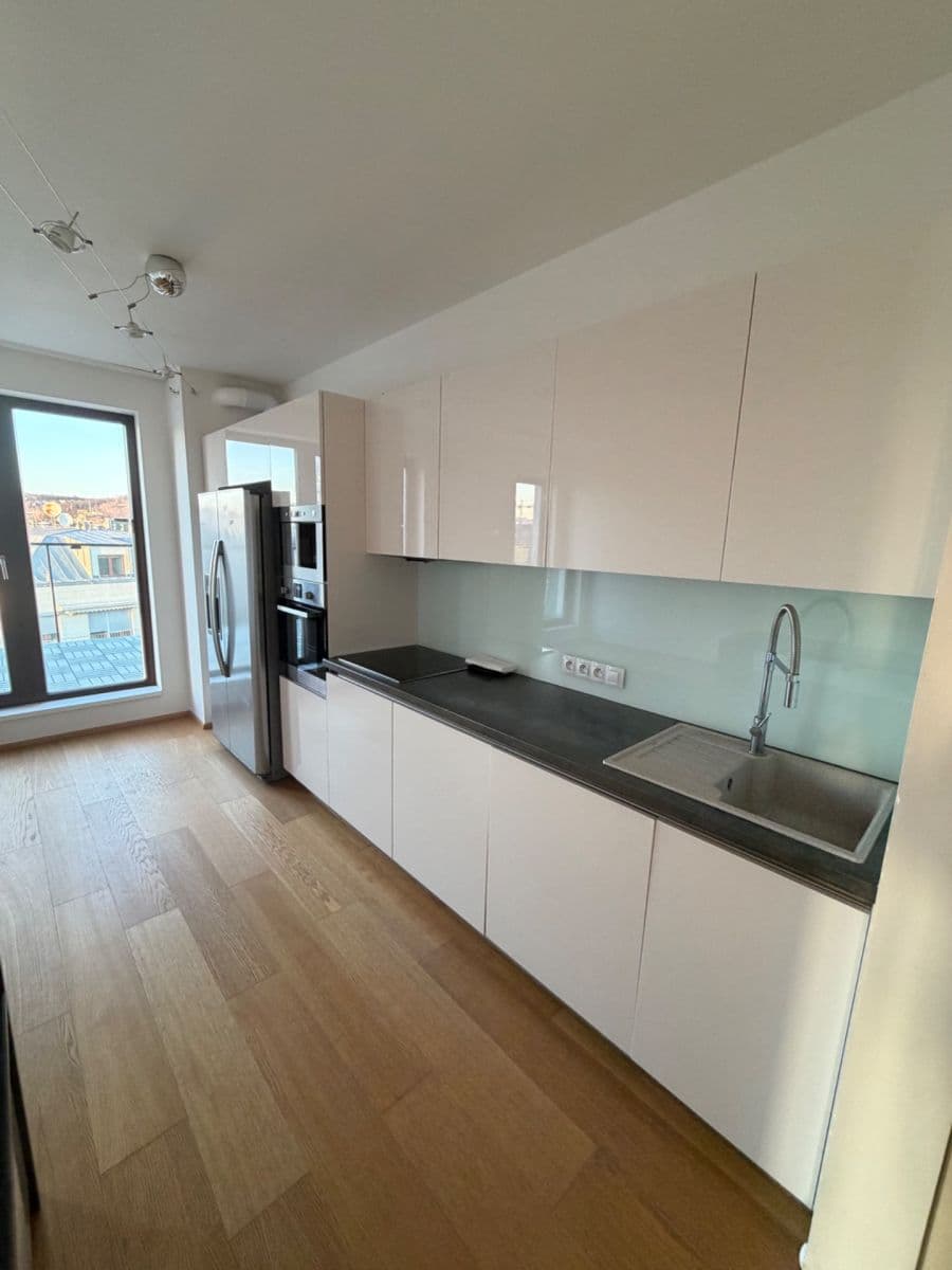 Pronájem bytu 3+kk 83 m², Nademlejnská, Praha, Praha Pronájem bytu 3+kk 83 m², Nademlejnská, Praha, Praha