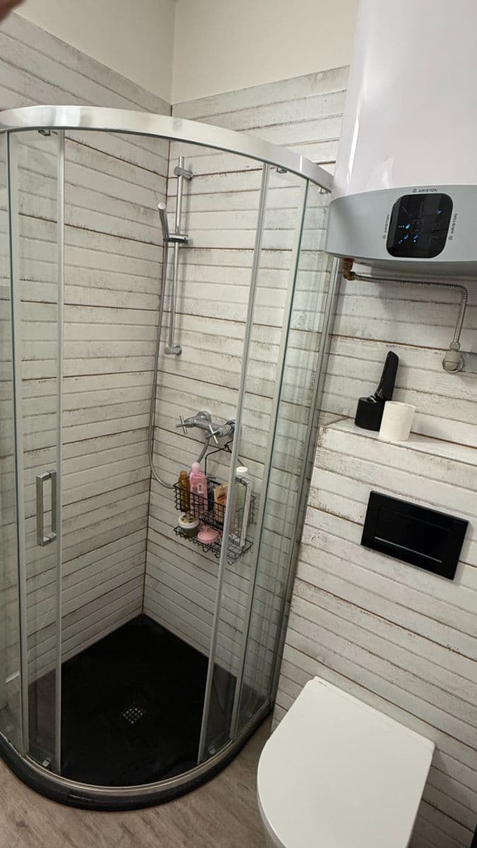 Pronájem bytu 1+1 26 m², V Podbabě, Praha, Praha Pronájem bytu 1+1 26 m², V Podbabě, Praha, Praha