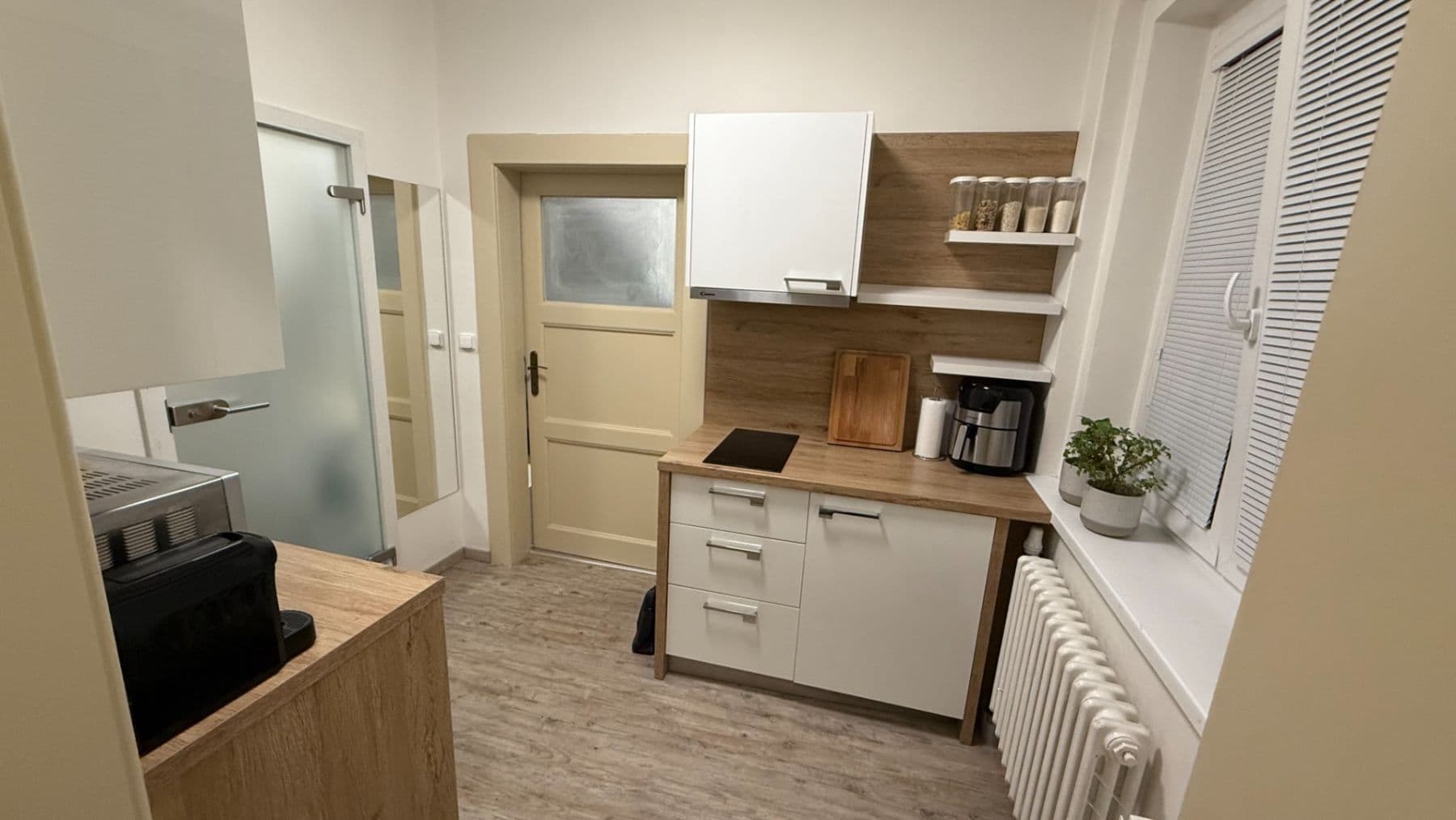 Pronájem bytu 1+1 26 m², V Podbabě, Praha, Praha Pronájem bytu 1+1 26 m², V Podbabě, Praha, Praha