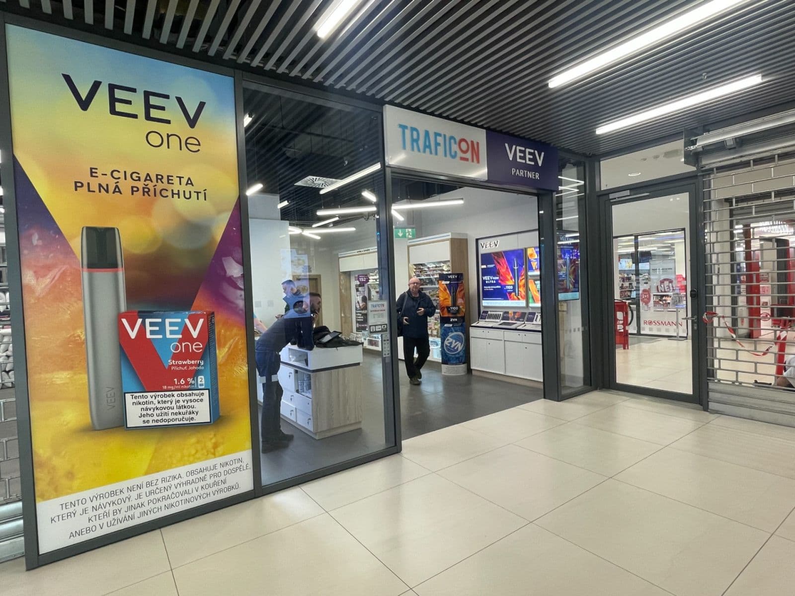 Pronájem bytu 1+kk 32 m², Mukařovského, Praha, Praha Pronájem bytu 1+kk 32 m², Mukařovského, Praha, Praha