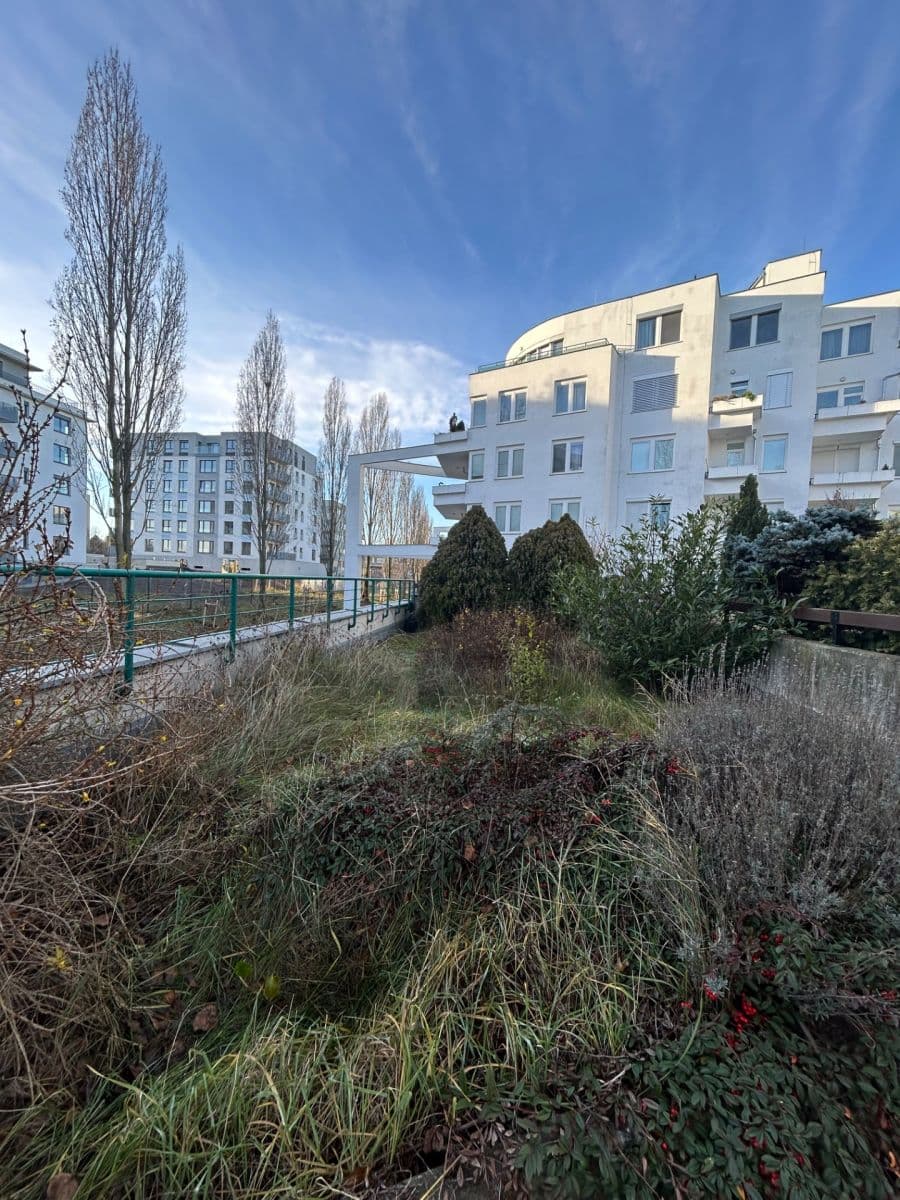 Pronájem bytu 2+kk 120 m², Högerova, Praha, Praha Pronájem bytu 2+kk 120 m², Högerova, Praha, Praha