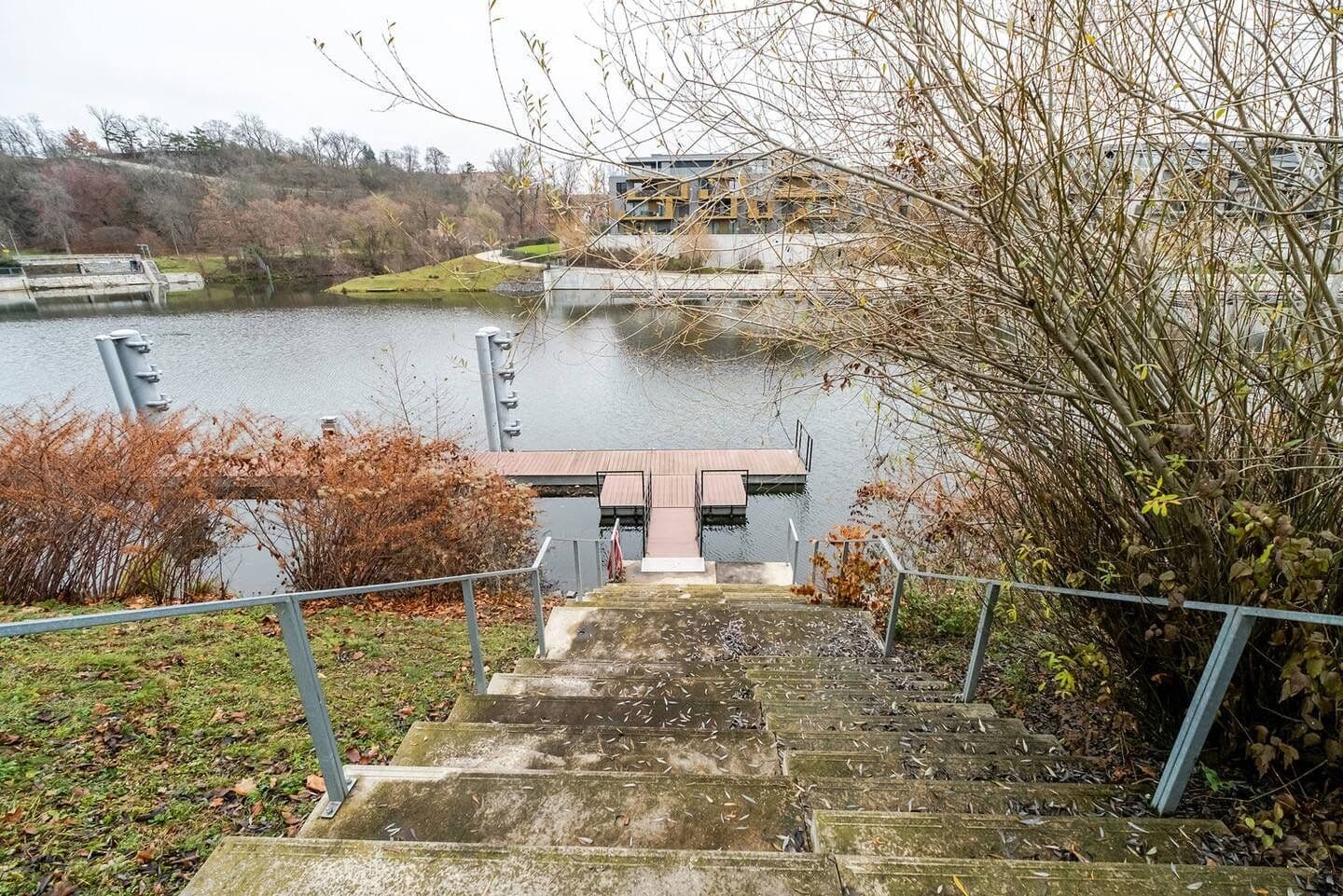 Pronájem bytu 94 m², Menclova, Praha, Praha Pronájem bytu 94 m², Menclova, Praha, Praha