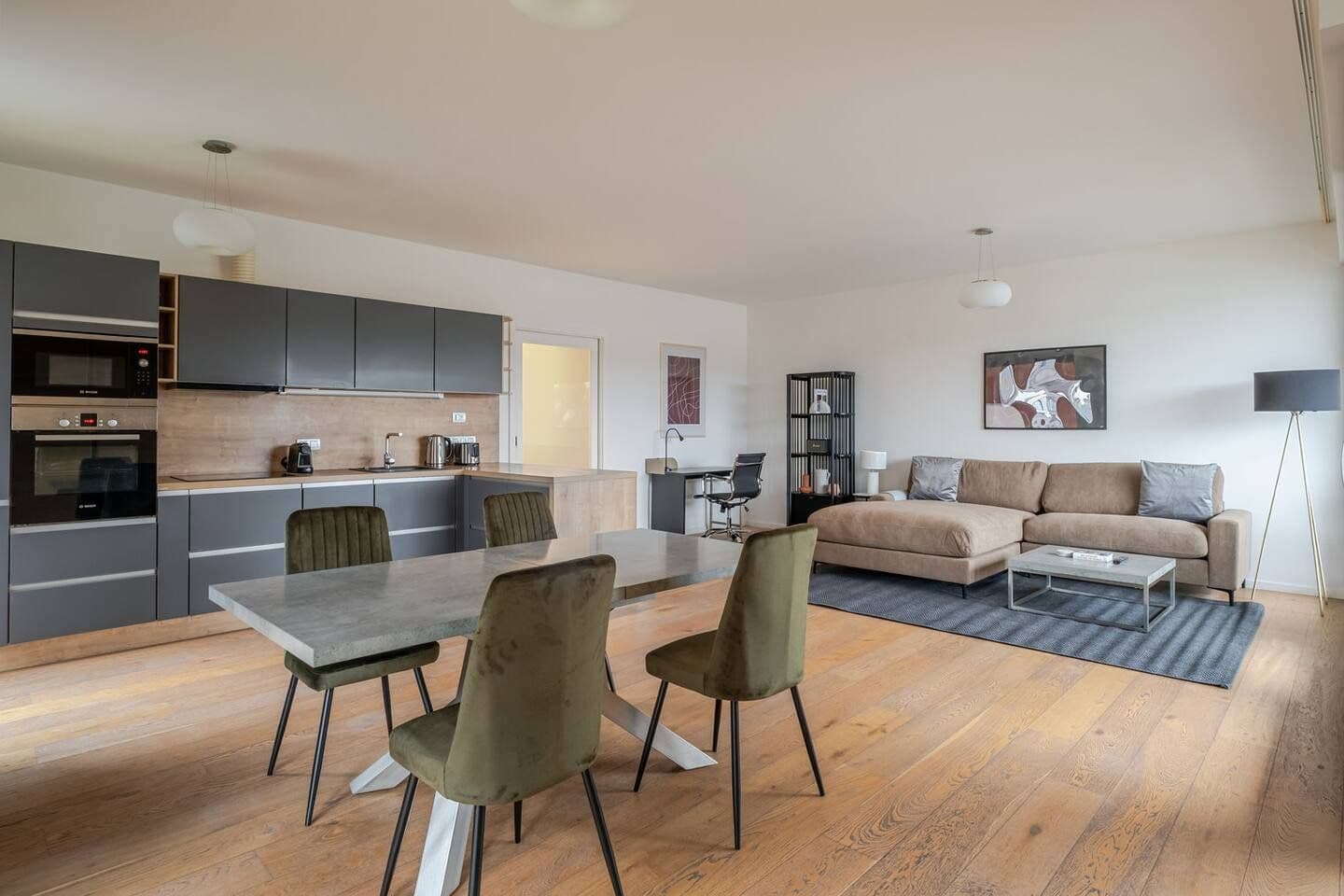 Pronájem bytu 94 m², Menclova, Praha, Praha Pronájem bytu 94 m², Menclova, Praha, Praha