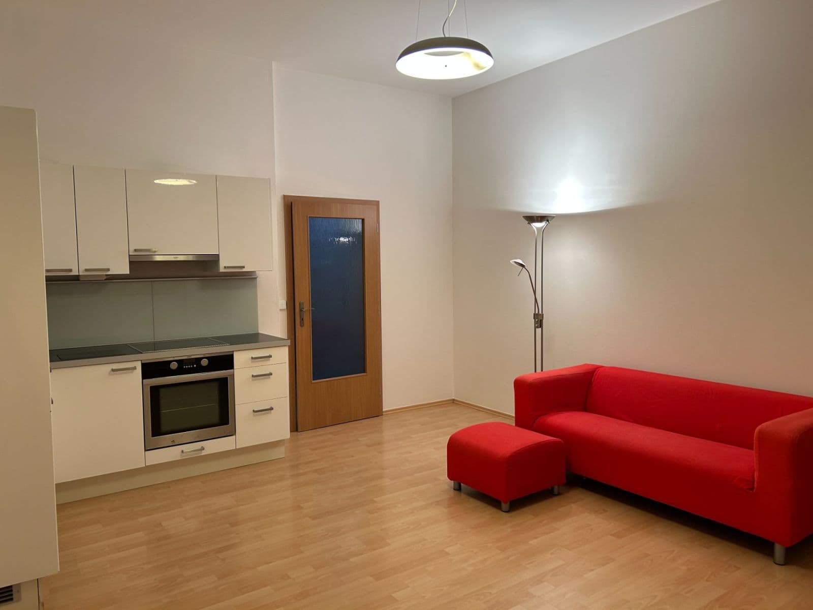 Pronájem bytu 1+kk 35 m², Kudrnova, Praha, Praha Pronájem bytu 1+kk 35 m², Kudrnova, Praha, Praha