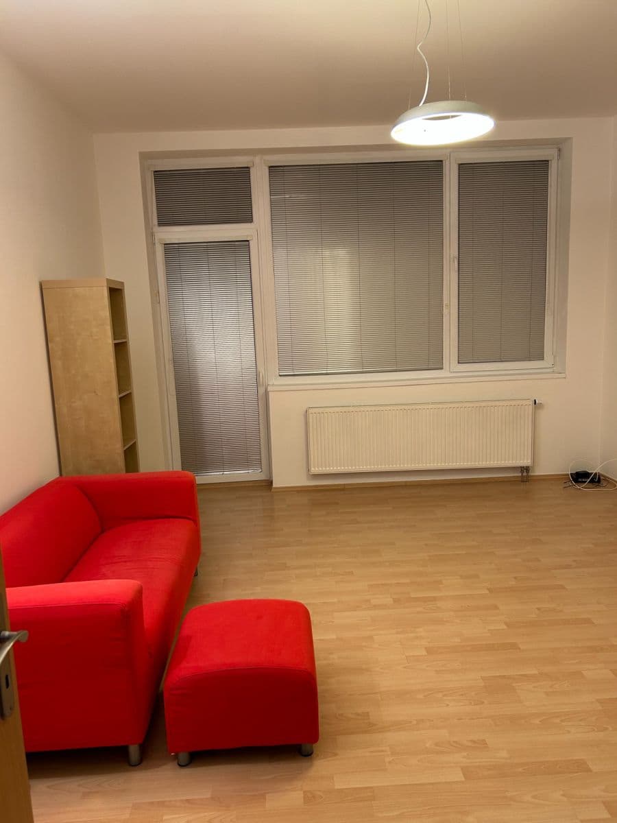 Pronájem bytu 1+kk 35 m², Kudrnova, Praha, Praha Pronájem bytu 1+kk 35 m², Kudrnova, Praha, Praha