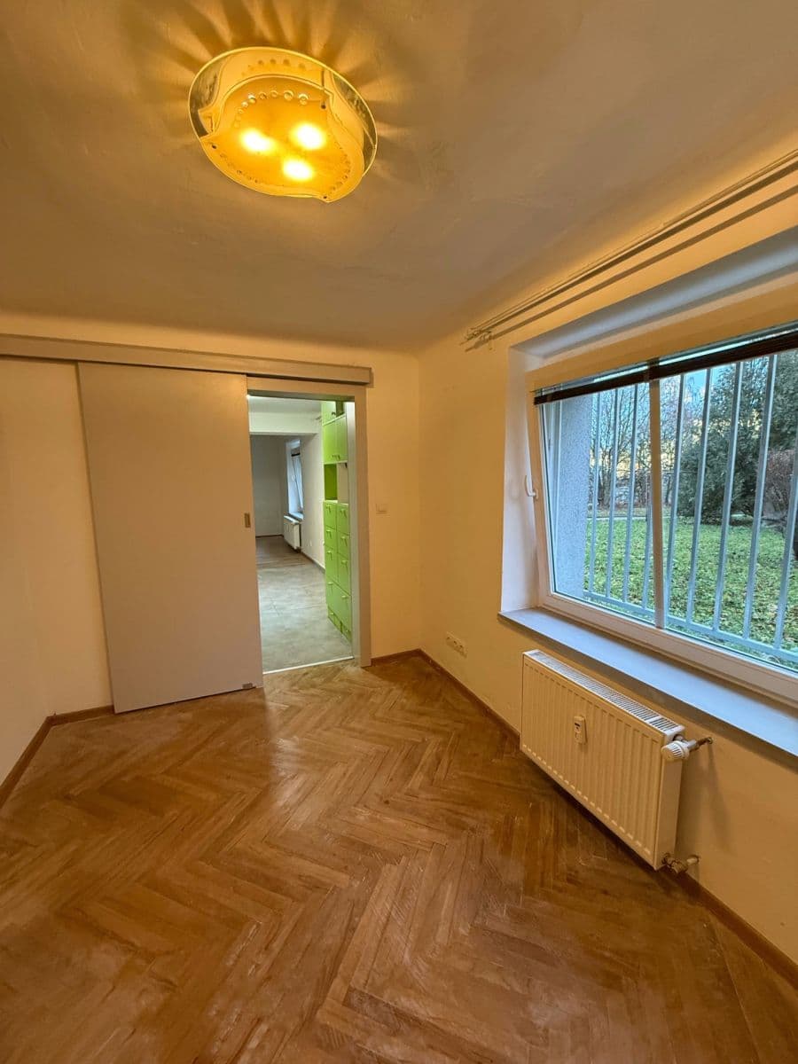 Pronájem bytu 2+kk 39 m², Rabasova, Slaný, Středočeský kraj Pronájem bytu 2+kk 39 m², Rabasova, Slaný, Středočeský kraj