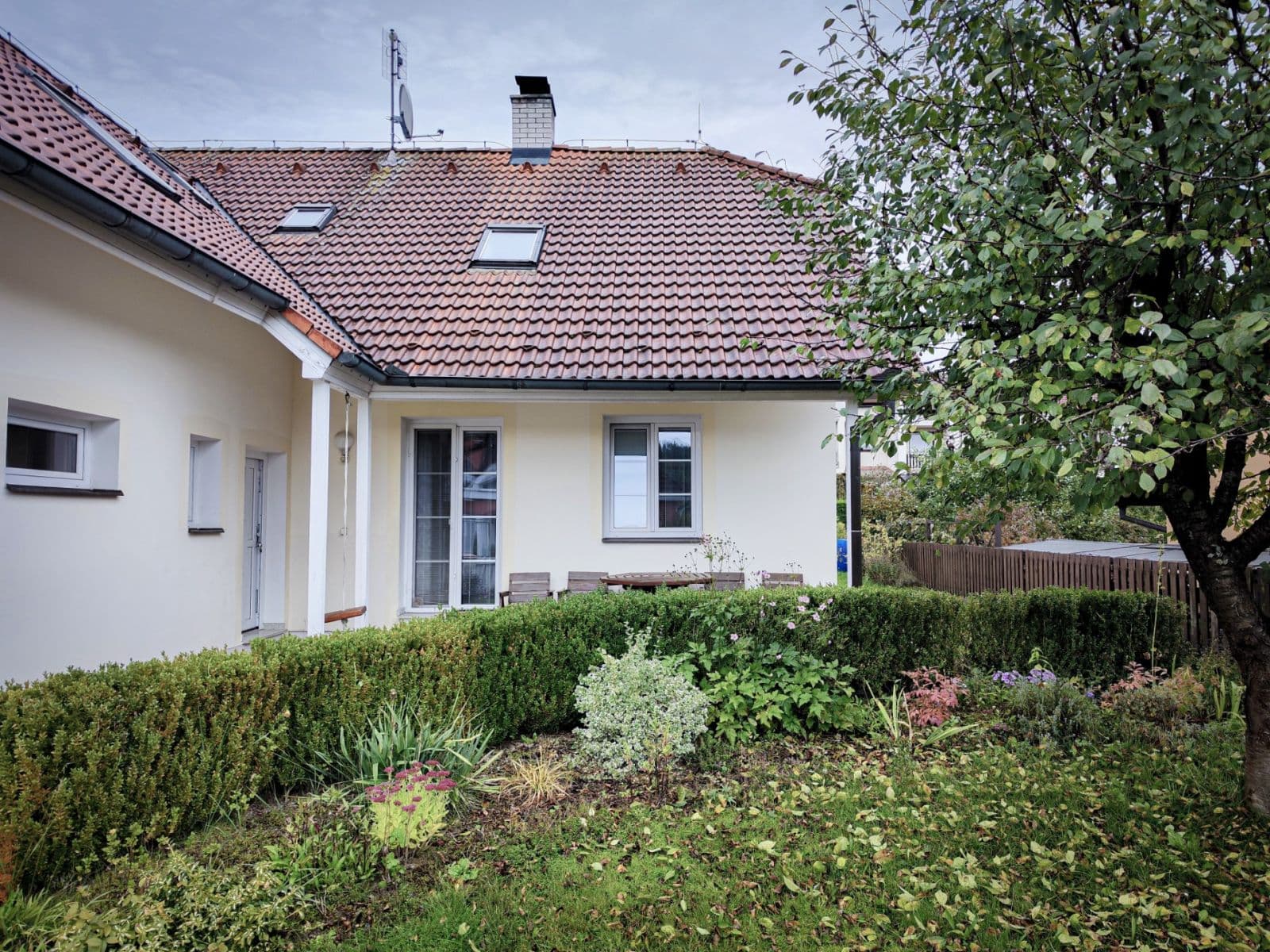 Prodej domu 191 m², pozemek 682 m², Polní, Soběslav, Jihočeský kraj Prodej domu 191 m², pozemek 682 m², Polní, Soběslav, Jihočeský kraj