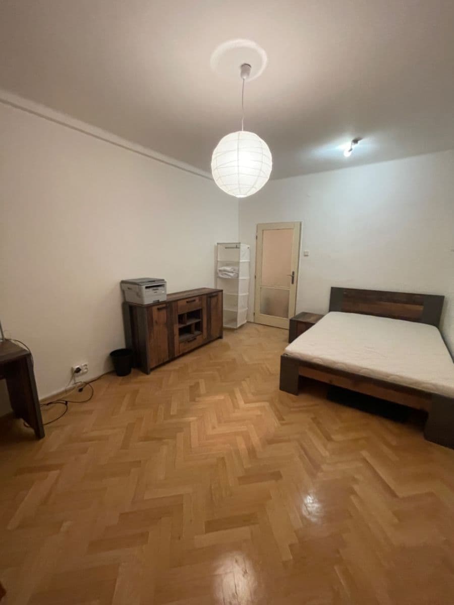 Pronájem bytu 2+1 74 m², Třebízského, Ústí nad Labem, Ústecký kraj Pronájem bytu 2+1 74 m², Třebízského, Ústí nad Labem, Ústecký kraj