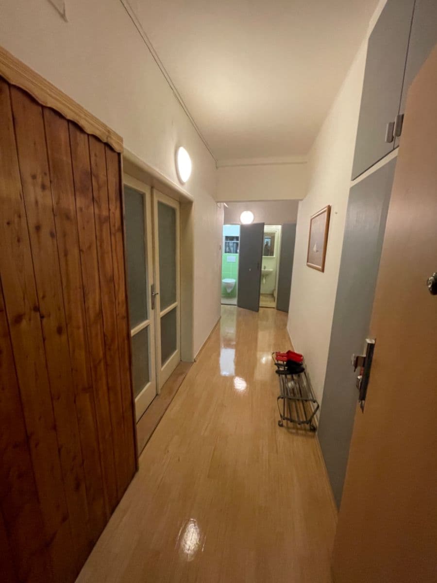 Pronájem bytu 2+1 74 m², Třebízského, Ústí nad Labem, Ústecký kraj Pronájem bytu 2+1 74 m², Třebízského, Ústí nad Labem, Ústecký kraj