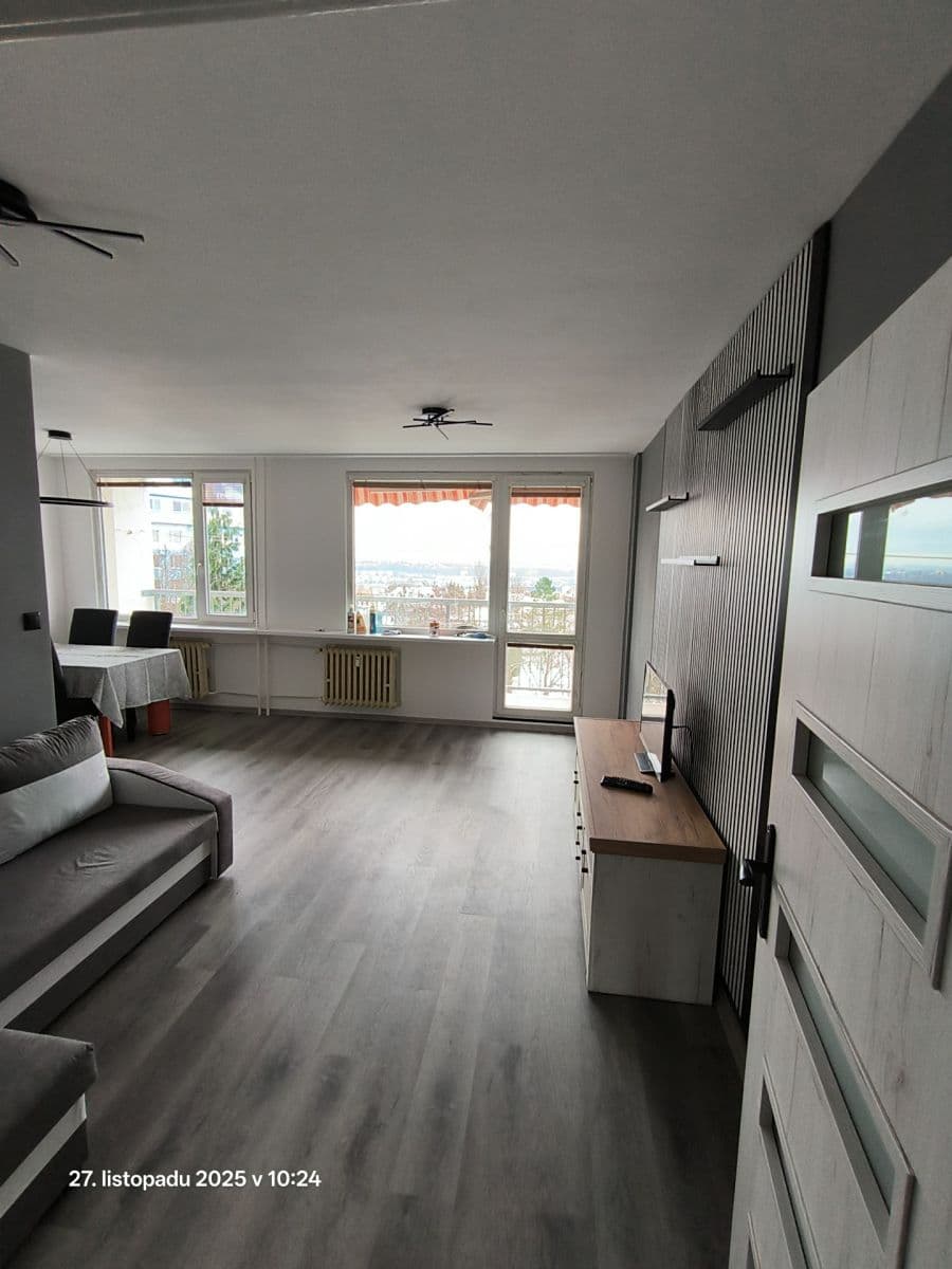 Pronájem bytu 3+1 68 m², Litvínovská, Praha, Praha Pronájem bytu 3+1 68 m², Litvínovská, Praha, Praha