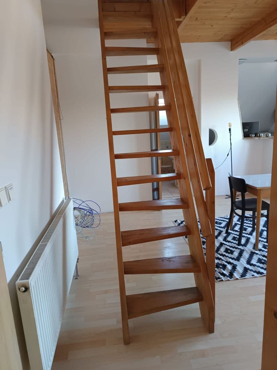 Pronájem bytu 2+kk 60 m², Stankovského, Čelákovice, Středočeský kraj Pronájem bytu 2+kk 60 m², Stankovského, Čelákovice, Středočeský kraj