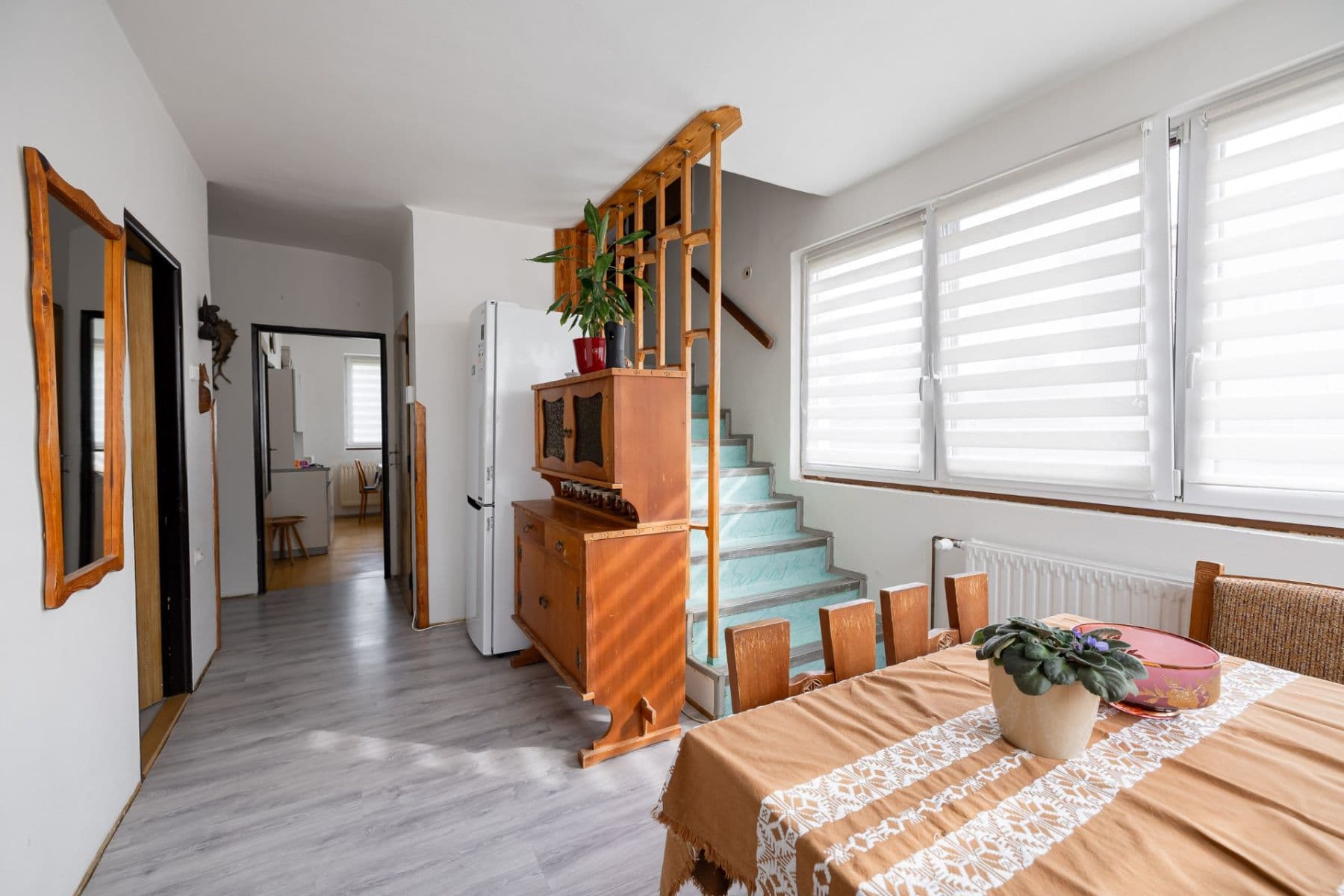 Prodej domu 183 m², pozemek 1.059 m², Na Křížku, Měšice, Středočeský kraj Prodej domu 183 m², pozemek 1.059 m², Na Křížku, Měšice, Středočeský kraj