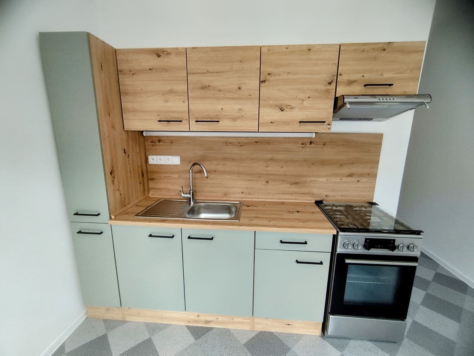 Pronájem bytu 2+1 60 m², Pod nádražím, Kraslice, Karlovarský kraj Pronájem bytu 2+1 60 m², Pod nádražím, Kraslice, Karlovarský kraj